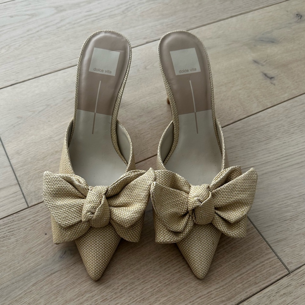 NEW Dolce Vita Kaylie Bow Pointed Toe Mule In Light Natural BRAND NEW